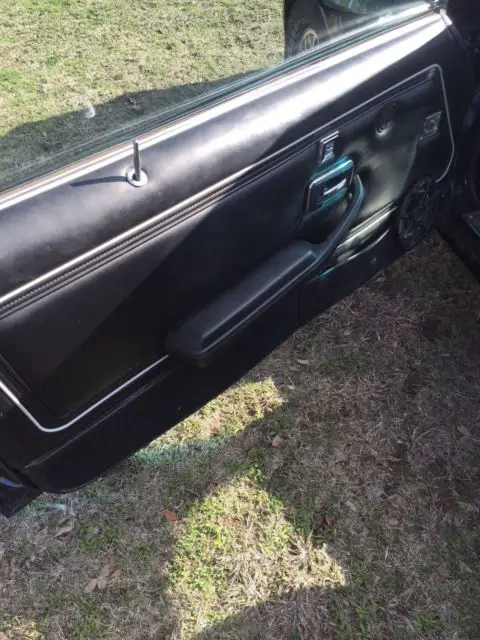 1980 (77 front end) firebird trans am t-top bandit 400 ci, 4 wheel disc brakes