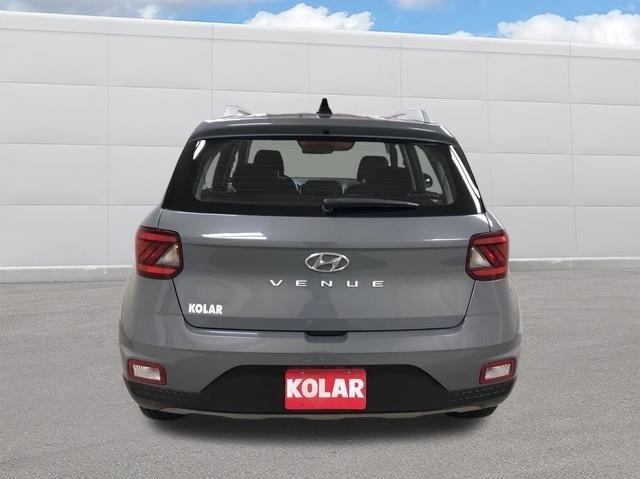 2022 hyundai venue sel