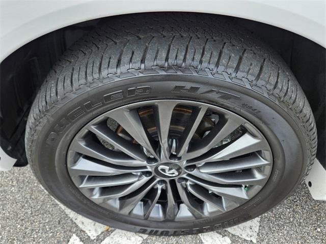 2024 infiniti qx80 premium select awd