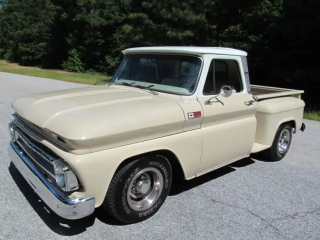 great driver, v8, cold a/c, pwr steering, pwr brakes, new paint and interior