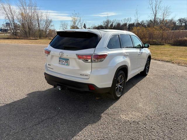 2016 toyota highlander xle