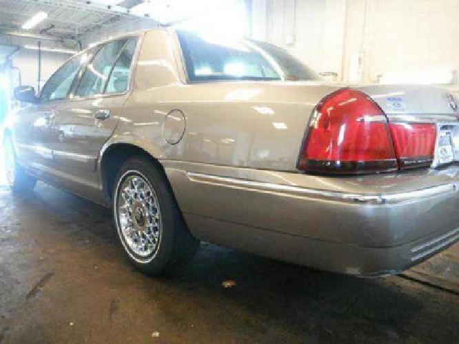 2001 mercury grand marquis gs in zionsville, in