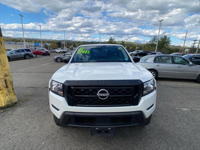 2022 nissan frontier s