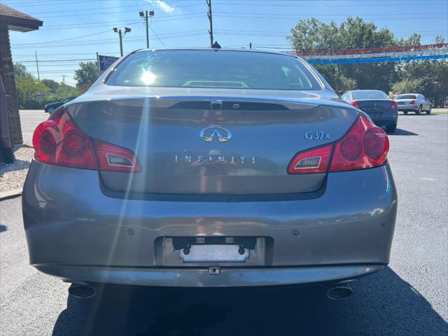 2013 infiniti g37x base
