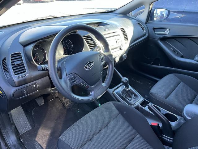 2017 kia forte lx