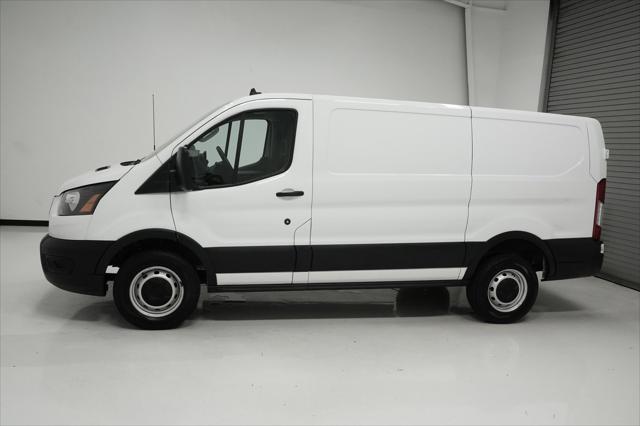 2020 ford transit-250 base