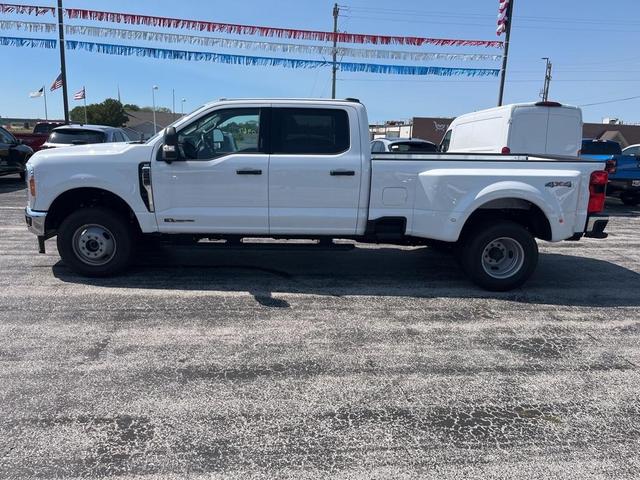 2023 ford f-350 xlt