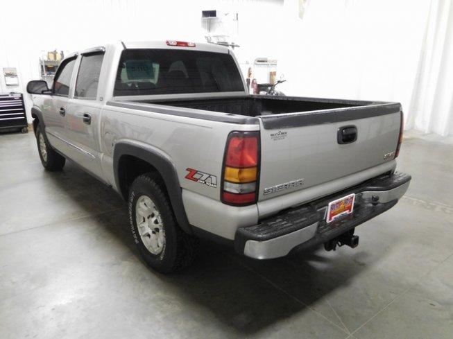 2005 gmc sierra 1500 4x4 crew cab for sale in sioux falls, south dakota