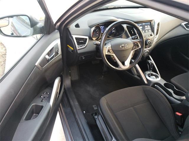 2017 hyundai veloster base 3dr coupe 6m w/black seats for sale in fayetteville, arkansas