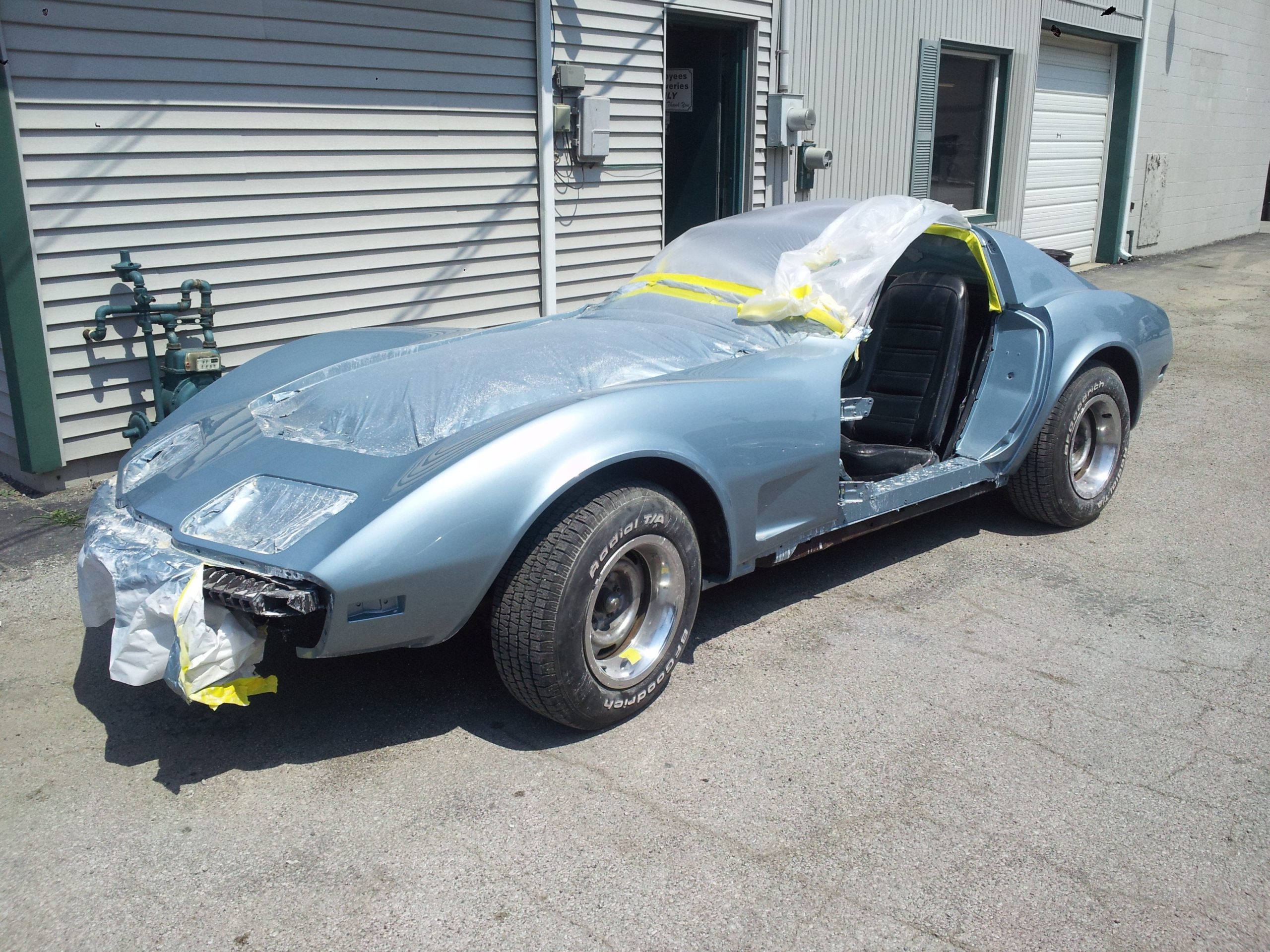 1977 chevrolet corvette coupe