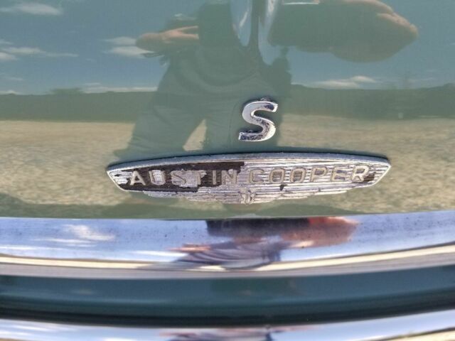 austin rover mini. cooper copy !