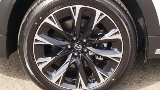 2024 Mazda CX-90