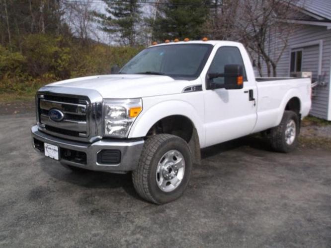 2012 ford f-350 super duty xlt 4x4 xlt 2dr regular cab 8 ft. lb srw pickup for sale in hardwick, vermont