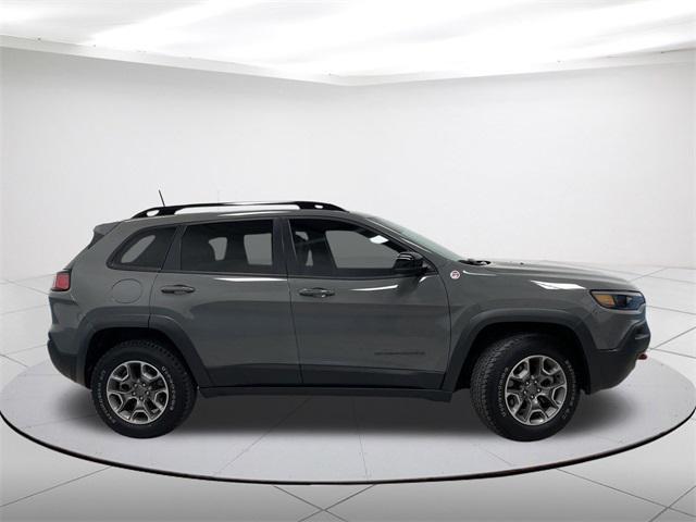 2022 jeep cherokee trailhawk