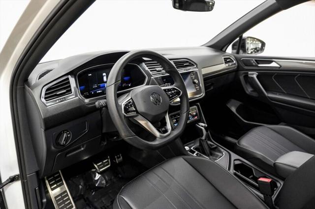 2024 volkswagen tiguan 2.0t se r-line black