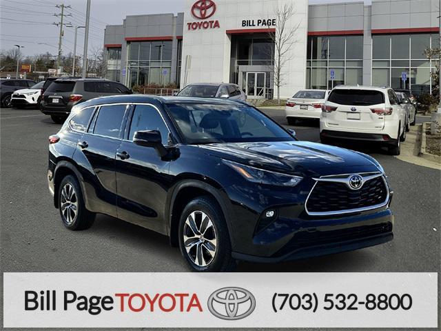 2022 toyota highlander xle