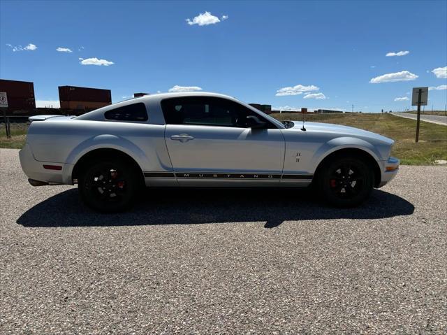 2007 ford mustang premium