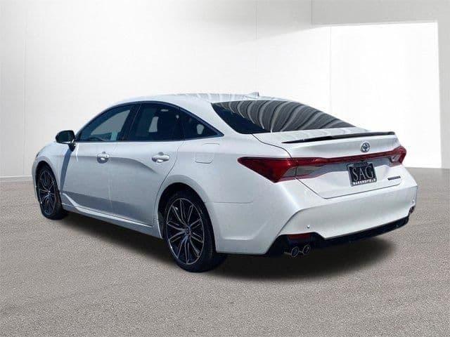 2019 toyota avalon touring in bakersfield, california