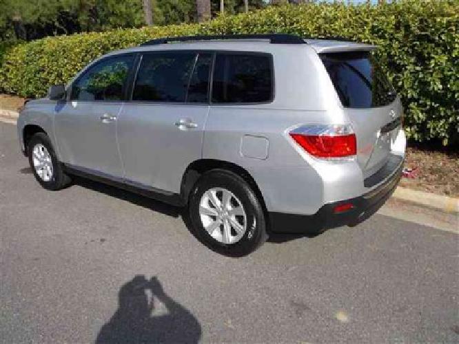2012 toyota highlander base se in richmond, va