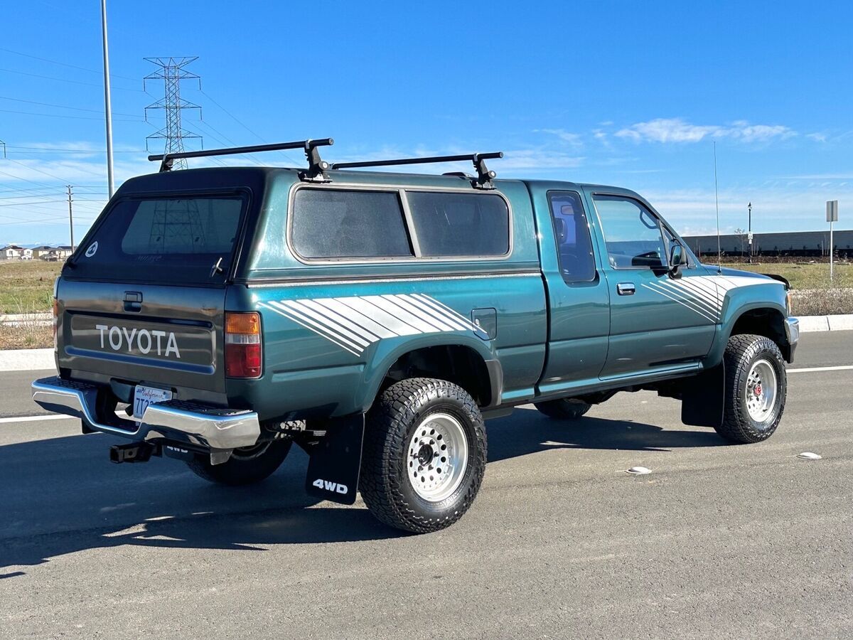 1994 toyota tacoma pickup blue 4wd manual xtra cab 4x4