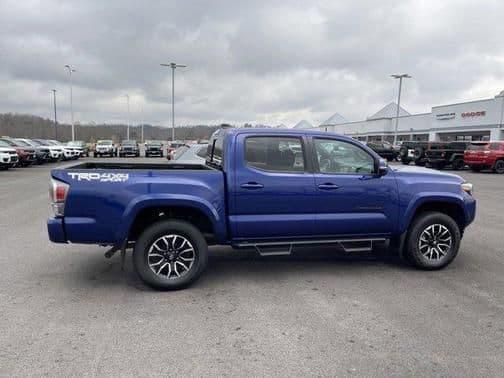 2023 toyota tacoma trd sport in summersville, west virginia