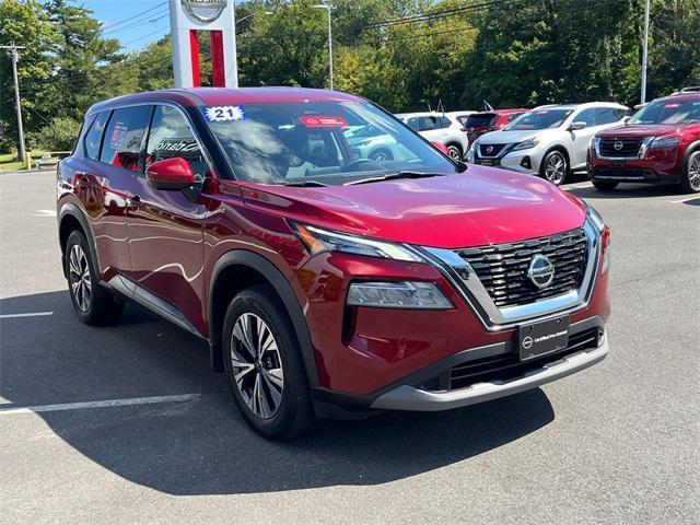 2021 nissan rogue sv