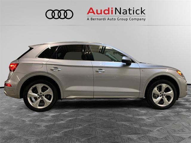 2022 audi q5 45 s line premium plus