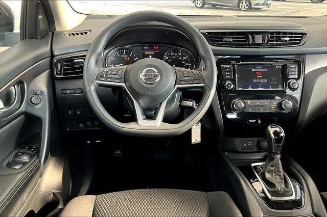 2022 nissan rogue sport s