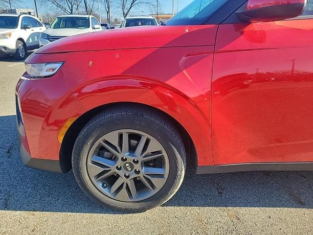 2021 kia soul s