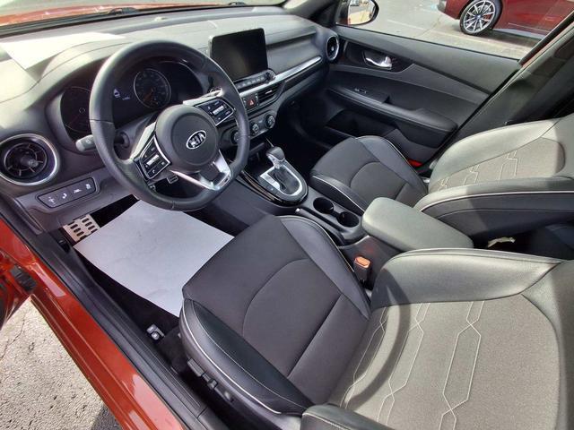 2021 kia forte gt-line