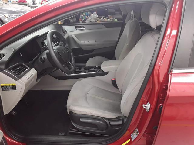 2017 hyundai sonata se