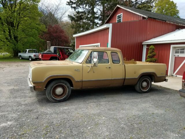 1974 dodge shortbox extended cab,shop truck,project,patina