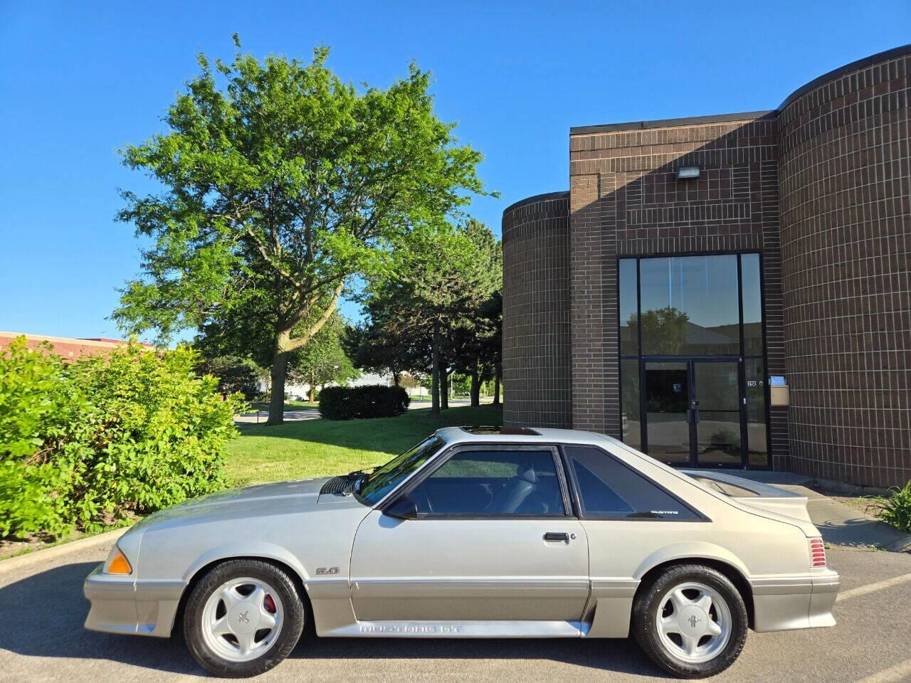 1992 ford mustang