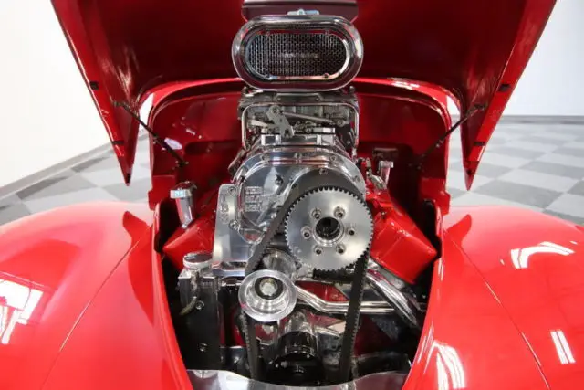 only 4,700 miles, taylor body, blown 540 dart, 1,000hp, good guys show winner!
