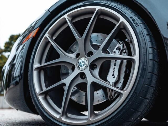 2012 mclaren mp4-12c coupe