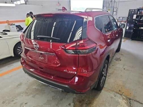 2018 nissan rogue sl in iowa city, iowa