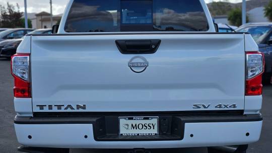 2024 Nissan Titan