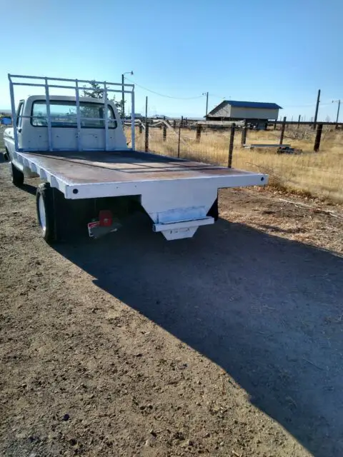 1977 f350 dual wheel flatbed rear wheel drive