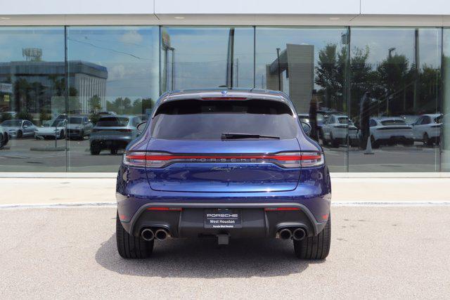 2024 porsche macan base