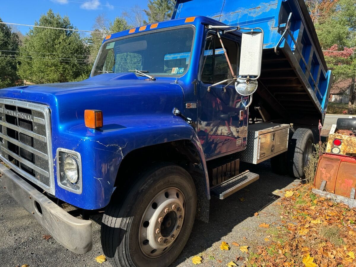 1988 international s-series blue rwd manual 1700
