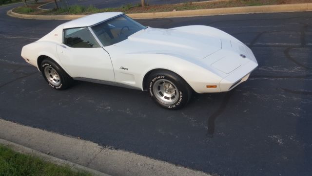 1974 chevrolet corvette t top t-top coupe