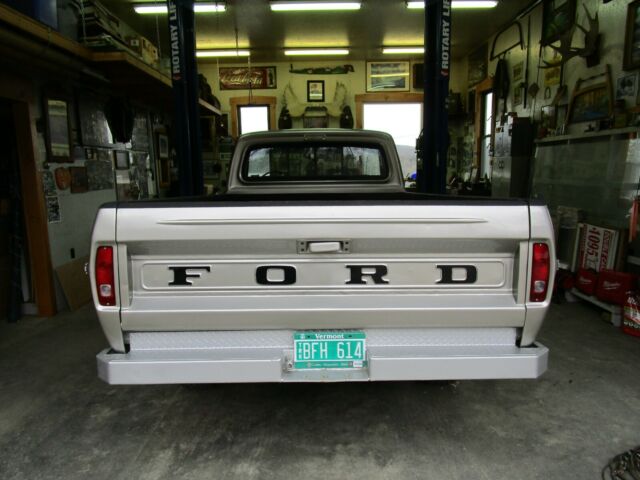 1968 ford f-100 pickup truck