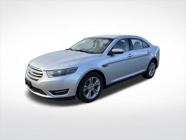 2018 ford taurus sel