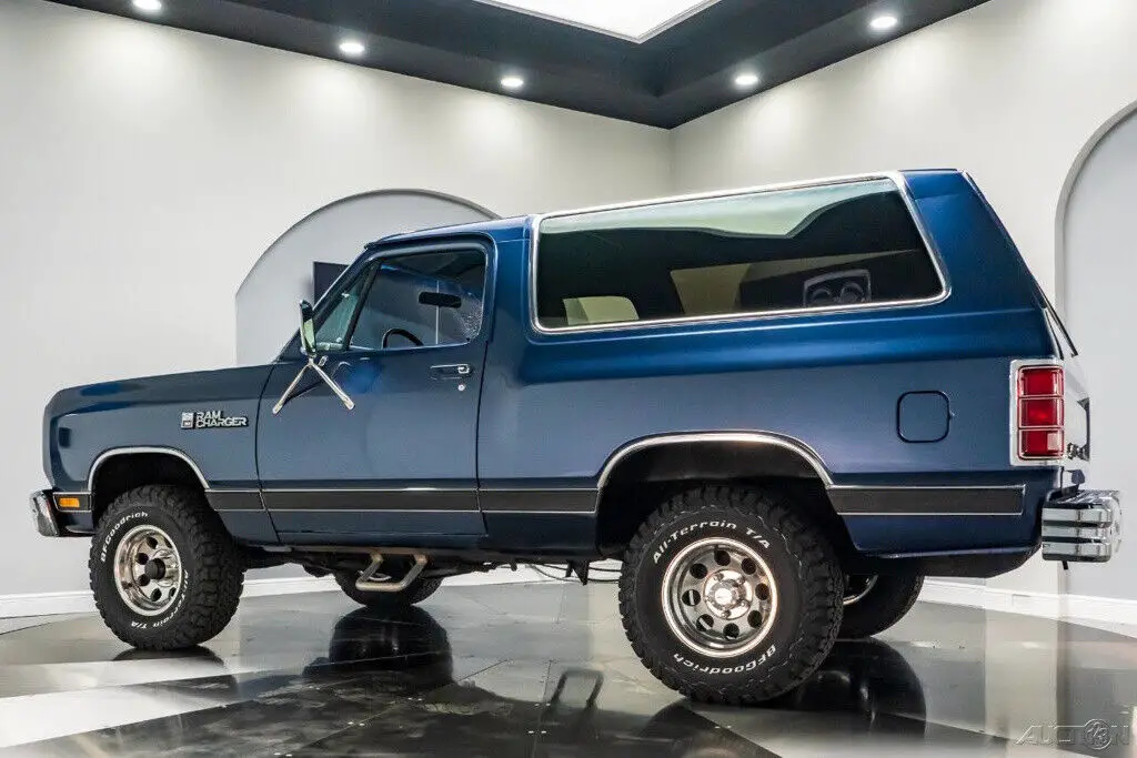 1987 dodge ram charger 4x4 call doug 727-252-9149