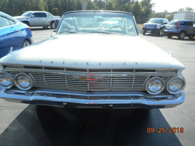 1961 chevy impala "bubble top"