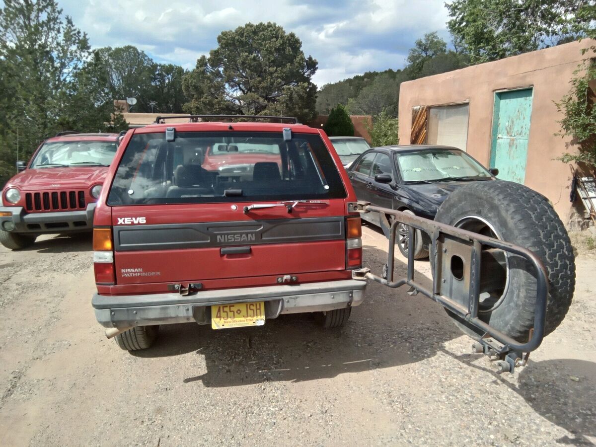1992 nissan pathfinder suv red 4wd automatic xe