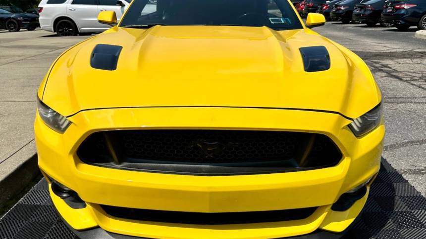 2017 ford mustang gt premium