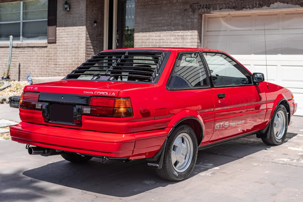 toyota corolla gt-s