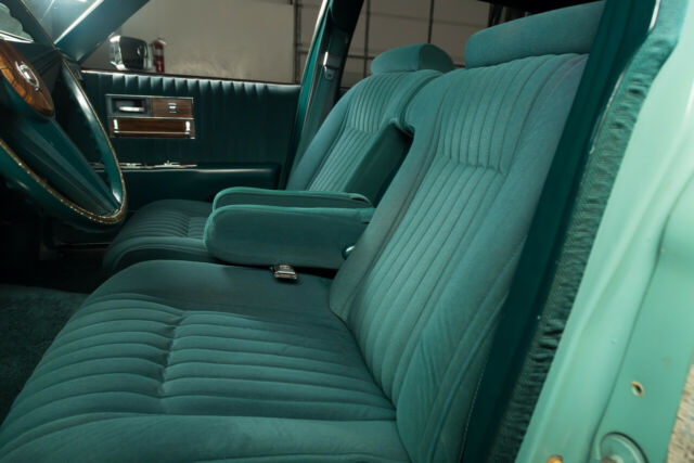 1976 cadillac seville sedan 43852 miles green 5.7l v8 automatic
