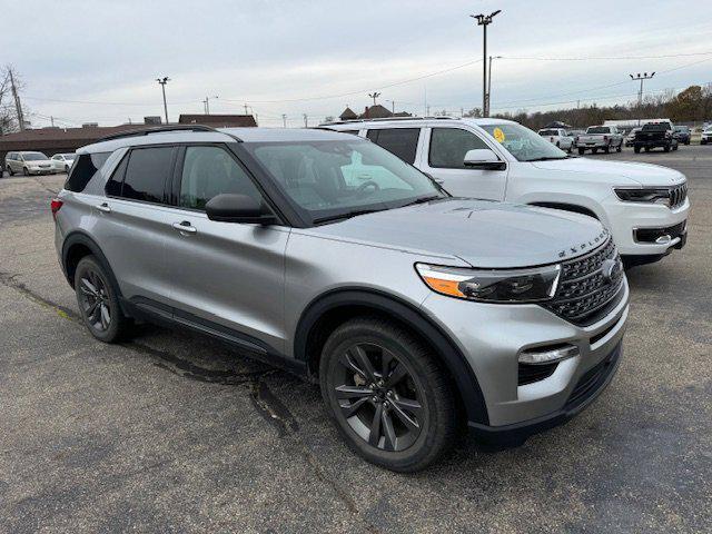 2021 ford explorer xlt